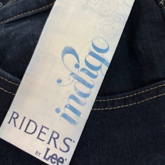 Lee- Womens Flex Motion Jeans- NWT Niagra- straight leg- 12M - Picture 2 of 5